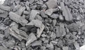 Поставка древесного угля хвойных и лиственных пород грн.350