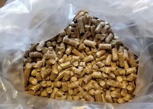 Покупаем хвойные пеллеты 8 мм грн.1