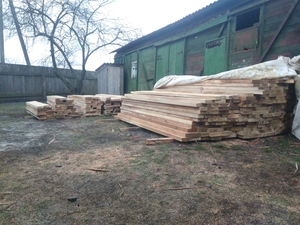 Доска дуба 50мм. грн.4000