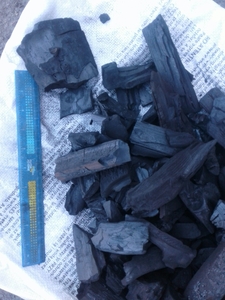 Продам уголь древесный (яблоня) разная фасовка 20т грн.0