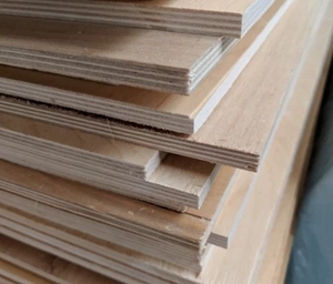 Куплю фанеру ФК 9 мм грн.