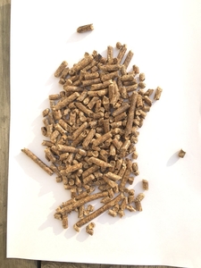 Пеллеты 6 мм из сосны класса типа А1 грн.2600