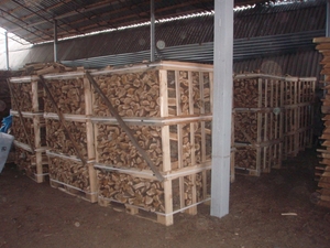 Продаем дрова сухие колотые для экспорта грн.0