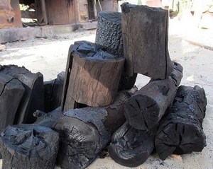 Требуется 200 тонн древесного угля в Израиль грн.0