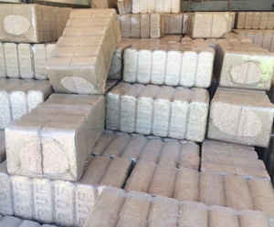 Нужна поставка древесных брикетов в Olkusz грн.0