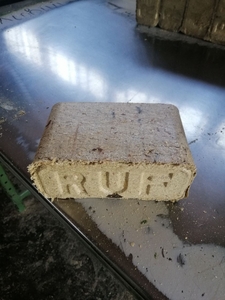 Топливный брикет Руф (RUF) грн.1800