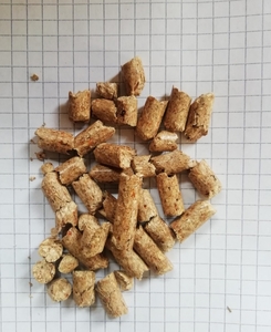 Предлагаем пеллеты качества А1 и А2 грн.90