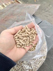 Куплю Древесную гранулу (Пелет) грн.100