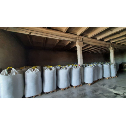 Пелети грн.338