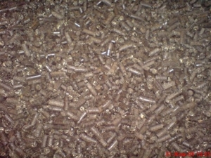 Продам гранулу топливную из лузги подсолнуха грн.0