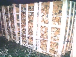 Продамо дрова колоті букові грн.0