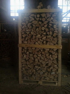 Продам дрова дуб,граб,бук, на піддонах грн.0