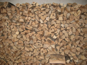 Продам рубані дрова, ціна договірна, можлива доставка грн.0