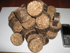 Топливные брикеты из отходов промышленной конопли грн.0