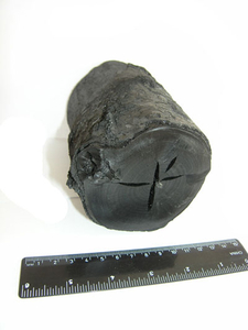 Предлагаем древесный уголь твердых пород высокого качества грн.0