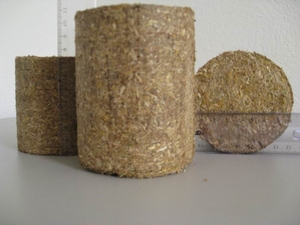 Брикет із соломи. Альтернативне паливо. Біопаливо. грн.0